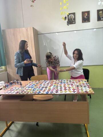 Zajedno stvaramo i svedočimo8